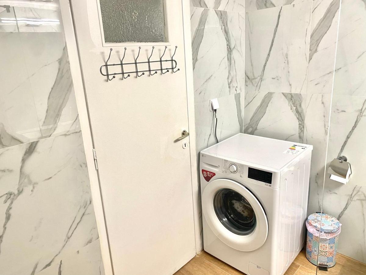 אתונה Quiet Near Subway And Acropolis 2 Bedrooms Apt מראה חיצוני תמונה